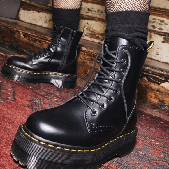 NWT Unisex Dr. Martens The Double Doc Black Casual Socks - Picture 5 of 8